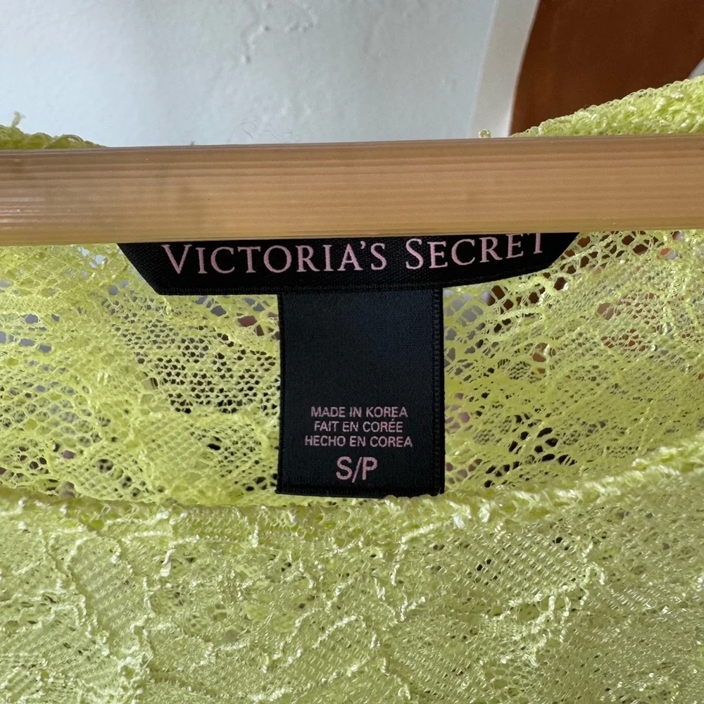 Victoria’s Secret Neon Yellow Sheer Lace Cross Back Tank Top Swim Cover Up Small - Picture 3 of 13